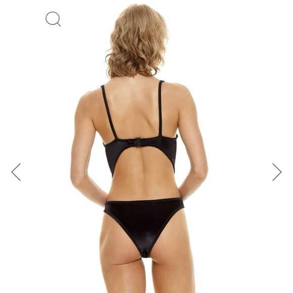 NWT Agua Bendita Velvet Cut- Out Open Back Tanin Bodysuit - Picture 4 of 9